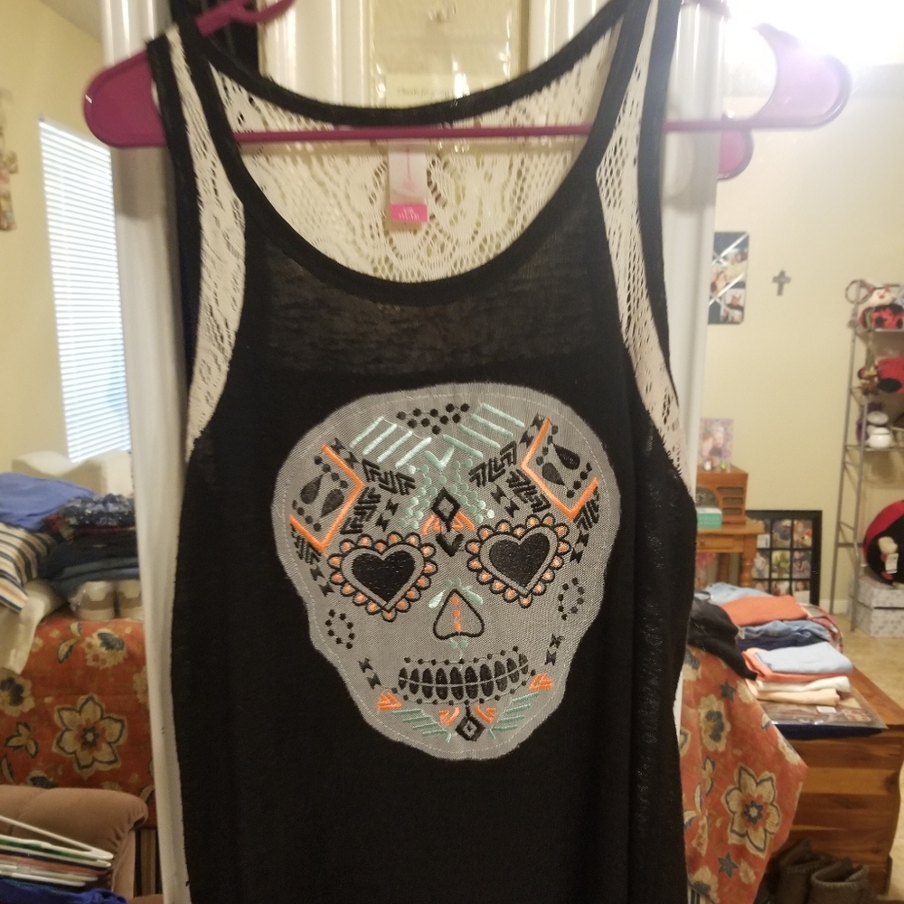 No Boundaries tank top